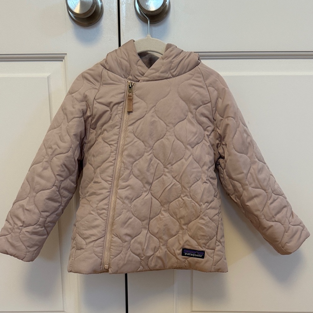 Patagonia Kids Beige Quilted Puffer Jacket